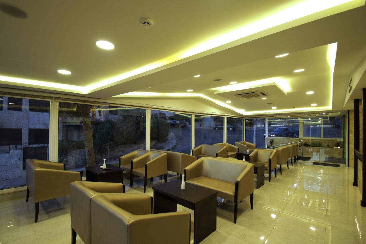 360 Hotel By Fhm Amman Exterior photo