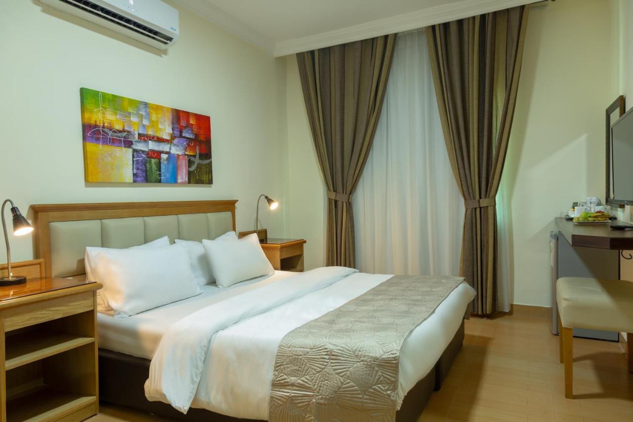 360 Hotel By Fhm Amman Exterior photo